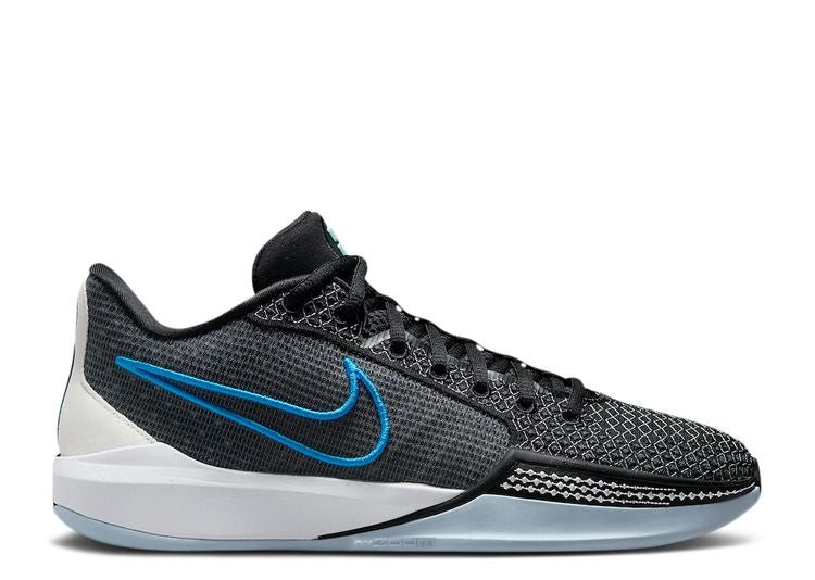 Wmns Nike Sabrina 1 'Family Bonds'