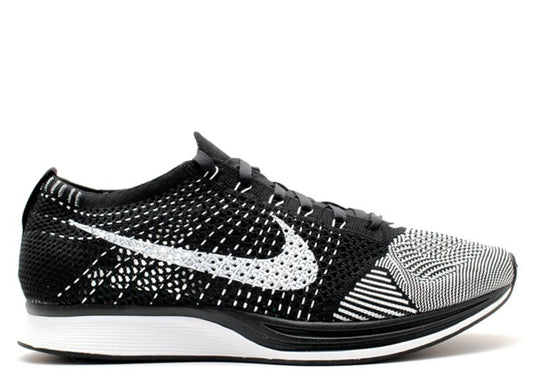 Nike Flyknit Racer 'Black White'