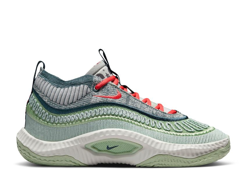 Nike Cosmic Unity 3 'Christmas'