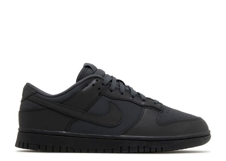 Wmns Nike Dunk Low 'Cyber'